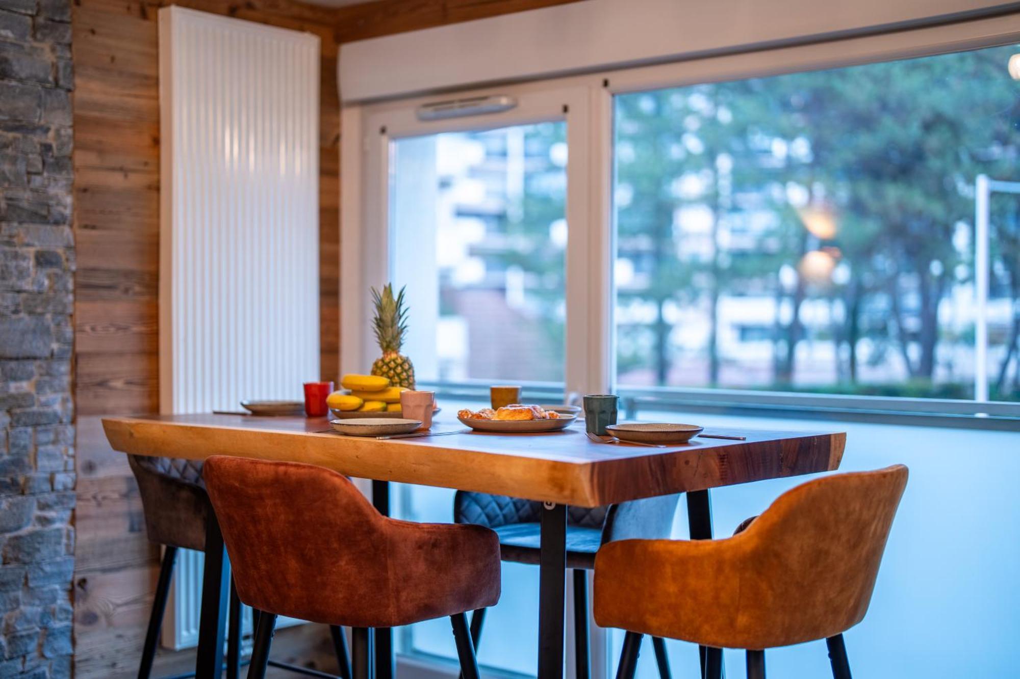 Charmant Appartement A 5 Minutes A Pied De La Vielle Ville Annecy Avec Parking Prive Экстерьер фото